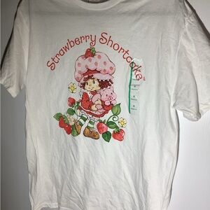 NWT Women’s Strawberry Shortcake T-Shirt size medium